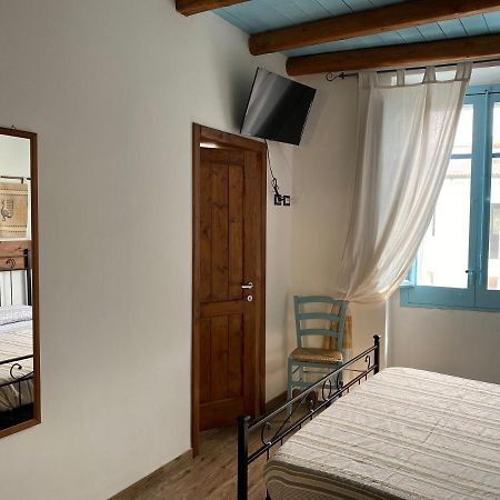 B&B Alba Chiara オリスターノ エクステリア 写真